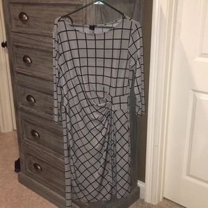 Ann Taylor Business/ Chic Dress
